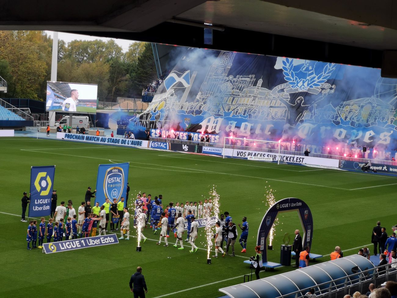 Match ESTAC- Ajaccio