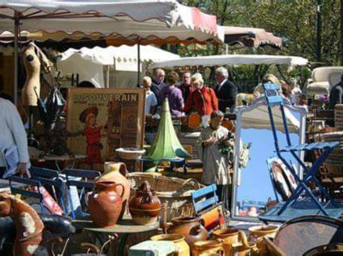 Brocante à Nogent-sur-Seine le 25 mars