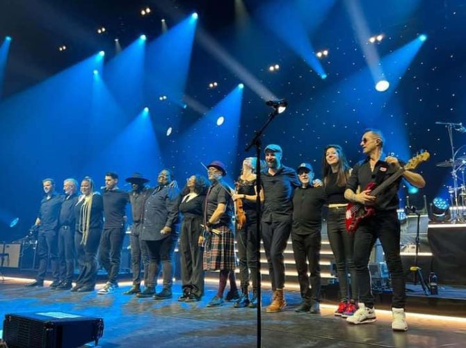 La troupe de Goldman à Troyes