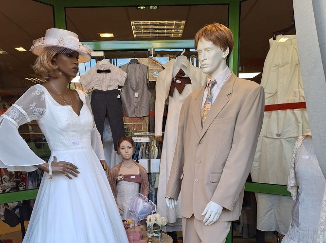 La vestiboutique de Bar-sur-Aube met ses habits de fête !