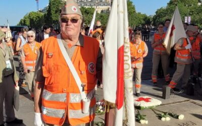 La Croix-Rouge ravive la flamme sous l’Arc de triomphe