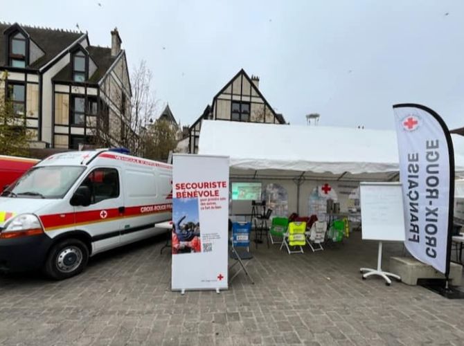 La Croix-Rouge se mobilise.